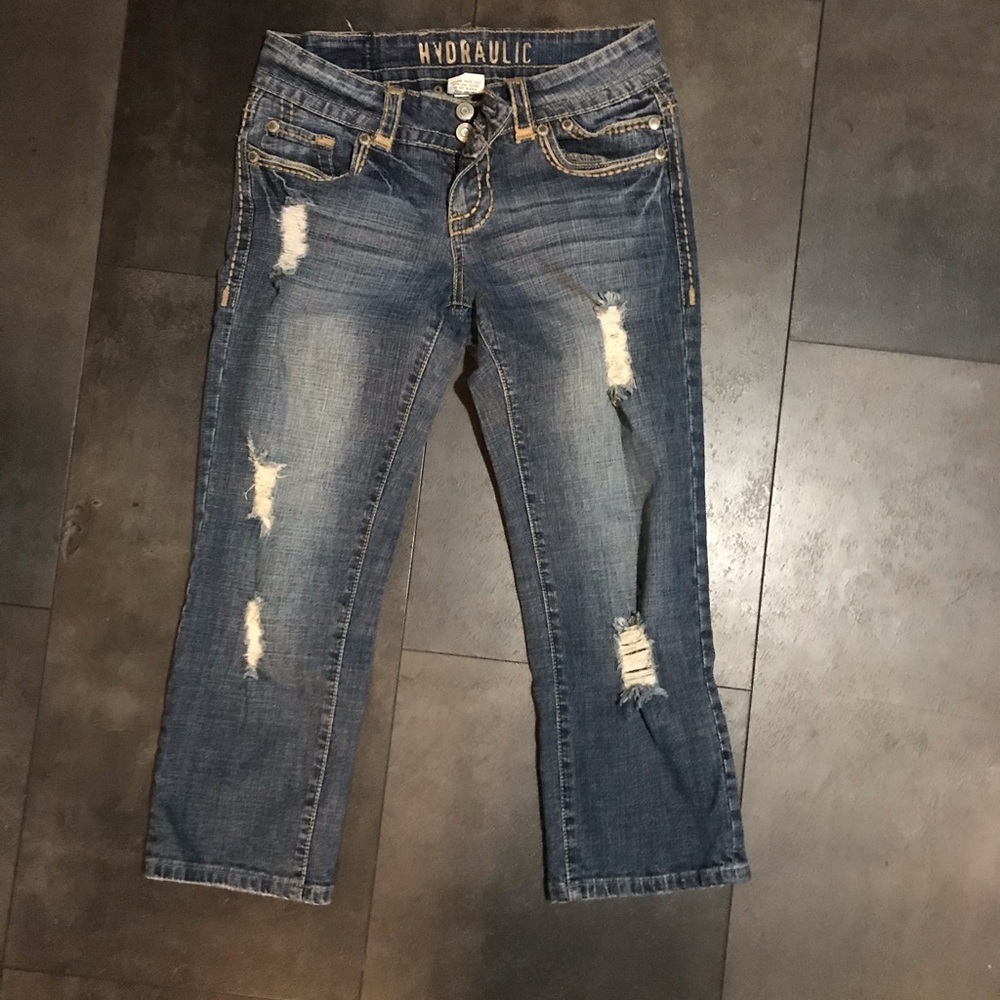 Capris - Picture 1 of 5